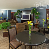 Crowne Plaza Dulles Airport 