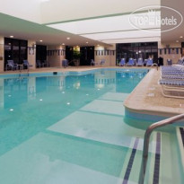 Crowne Plaza Dulles Airport 