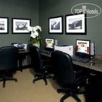 Crowne Plaza Dulles Airport 
