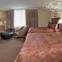 Clarion Collection Hotel Arlington Court Suites 