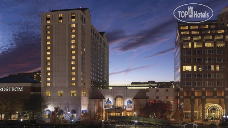 Фотографии отеля  The Ritz-Carlton Pentagon City 5*