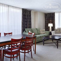 DoubleTree by Hilton Washington DC-Crystal City 