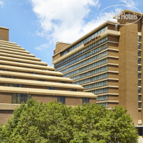 DoubleTree by Hilton Washington DC-Crystal City 