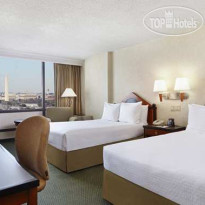 DoubleTree by Hilton Washington DC-Crystal City 