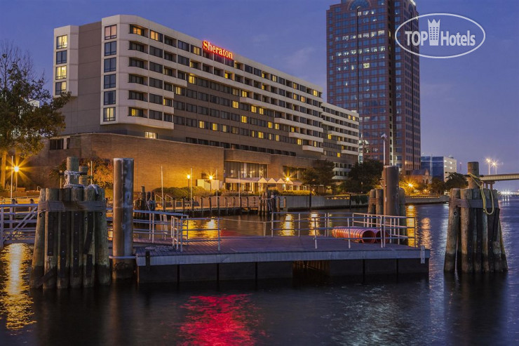 Фотографии отеля  Sheraton Norfolk Waterside 4*