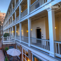 Linden Row Inn 