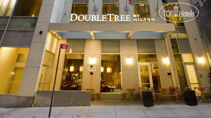 Фотографии отеля  DoubleTree by Hilton New York City Financial District 4*