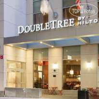 DoubleTree by Hilton New York City Financial District 