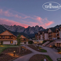 Leading Family Hotel & Resort Dachsteinkonig 