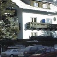 Pension Neumayr 3*