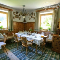 Weidmannheil Guest House 