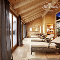 Berghof Crystal Spa & Sports 