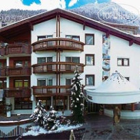 Hotel Tirol 