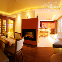 Jenni's Huamat Бар