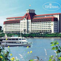 Hilton Vienna Danube 4*