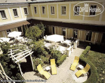 Holiday Inn Vienna City 4*