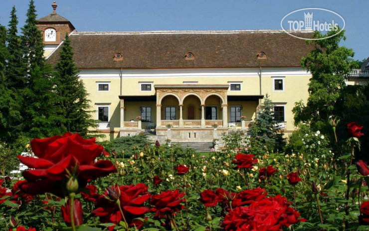 Фото Schloss Weikersdorf