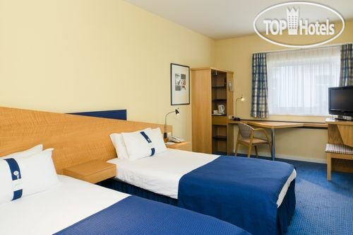 Фотографии отеля  Holiday Inn Express Mechelen City Centre 3*