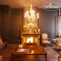 Diamonds & Pearls Hotel Вестибюль