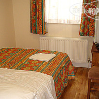 Ventures Hotel 