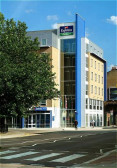 Holiday Inn Express Earls Court 3*