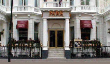 Park International 4*