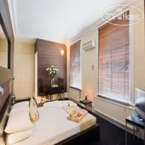 The One Hyde Park Hotel 