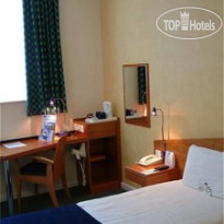 Holiday Inn Express London-Wimbledon-South 