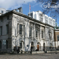 Trinity House 2*