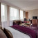 Crowne Plaza London Ealing Club Bedroom