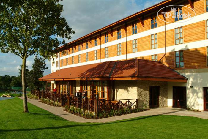 Фото Holiday Inn London Chessington