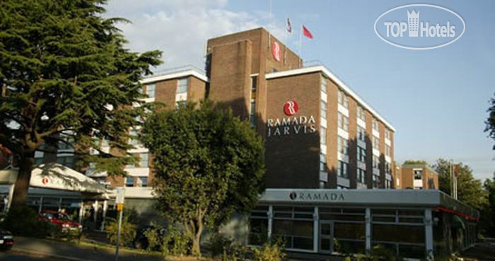 Фотографии отеля  DoubleTree by Hilton Hotel London - Ealing  4*