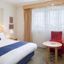 Holiday Inn London Heathrow Ariel 