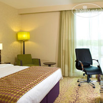 Courtyard by Marriott London Gatwick Airport 