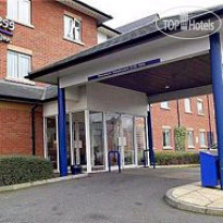Holiday Inn Express Gatwick - Crawley 