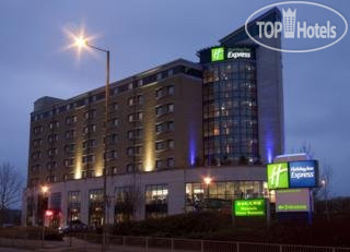 Фотографии отеля  Express By Holiday Inn Wembley North Circular Road 3*