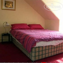 Regis Guesthouse 