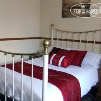 Glenrossie Guest House 