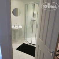 Twenty Five Guest House 