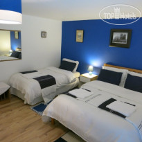 Twenty Five Guest House 