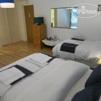 Twenty Five Guest House 