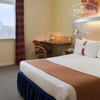 Holiday Inn Express Edinburg Waterfront 