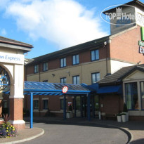 Holiday Inn Express Strathclyde Park M74, Jct.5 