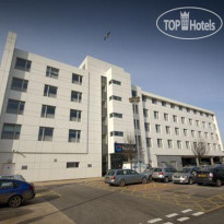 Travelodge Cardiff Atlantic Wharf 