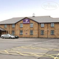 Premier Inn Llanelli Central West Отель