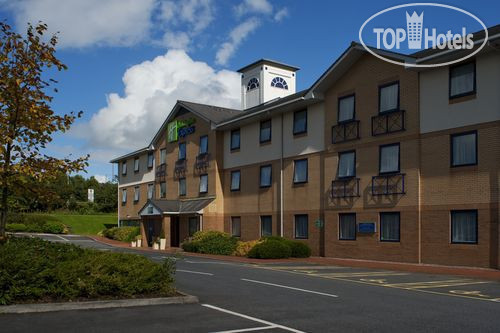 Фотографии отеля  Holiday Inn Express Swansea West M4, Jct 43 3*