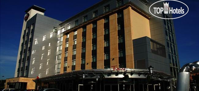 Фотографии отеля  Future Inn Cardiff Bay 3*