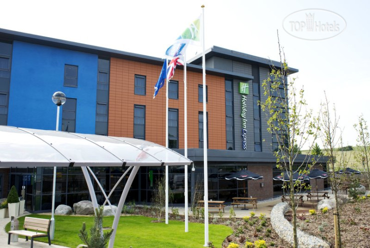 Фотографии отеля  Holiday Inn Express Dunstable 3*