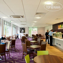 Holiday Inn Express Preston South Бар