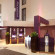 Premier Inn Heathrow Airport - Bath Road Стойка регистрация (снаружи)